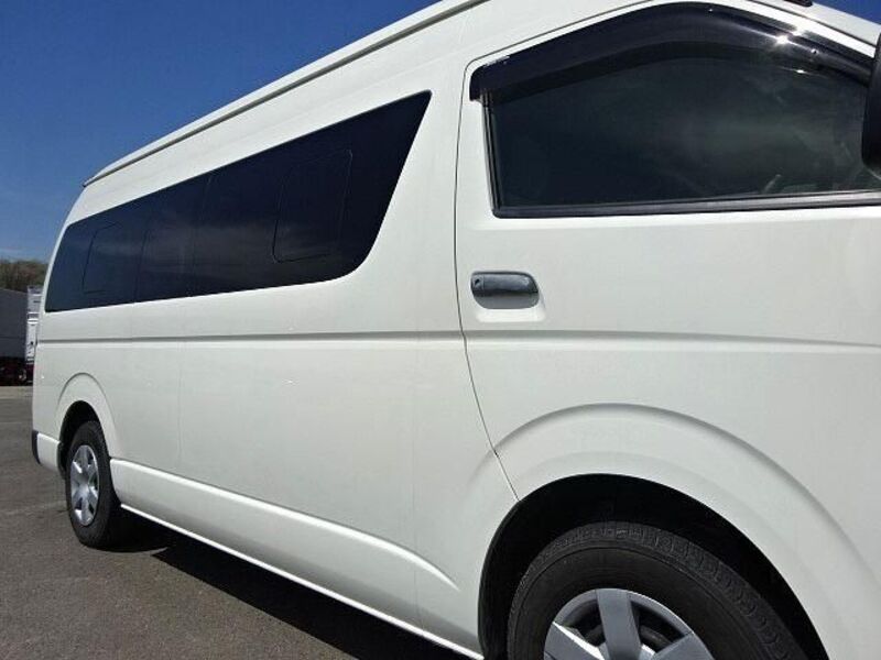 HIACE