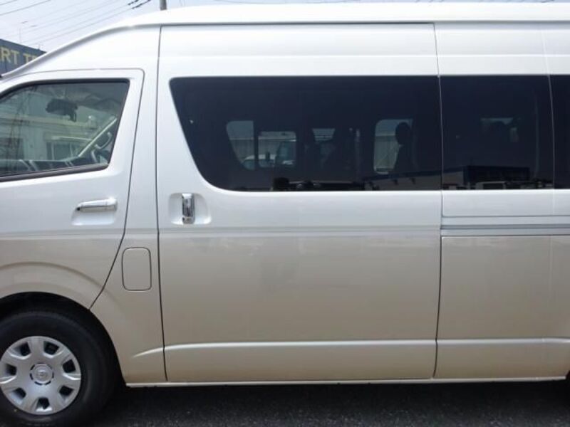 HIACE