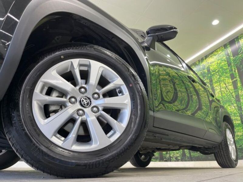 YARIS CROSS