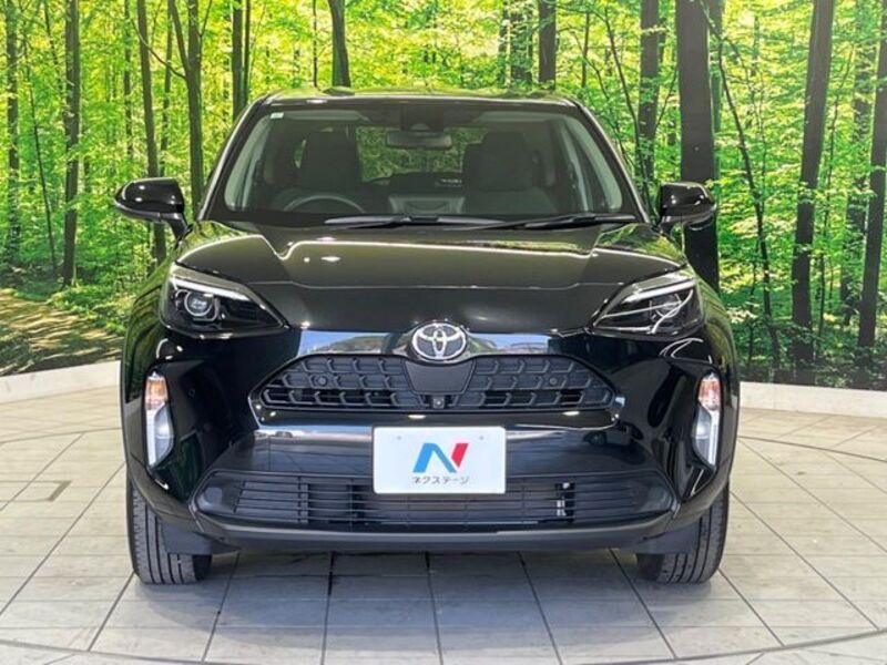 YARIS CROSS