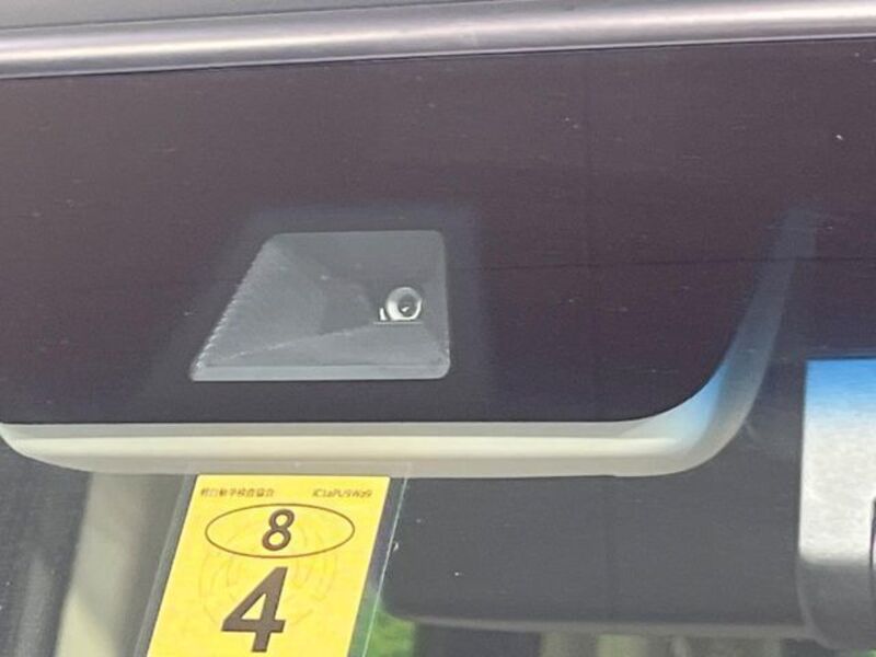 N BOX