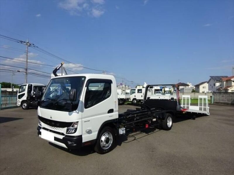 MITSUBISHI CANTER