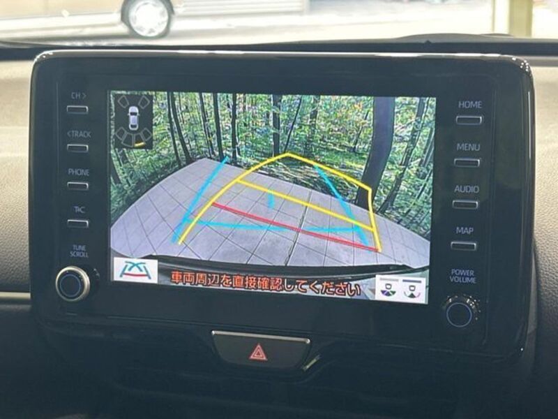 YARIS CROSS