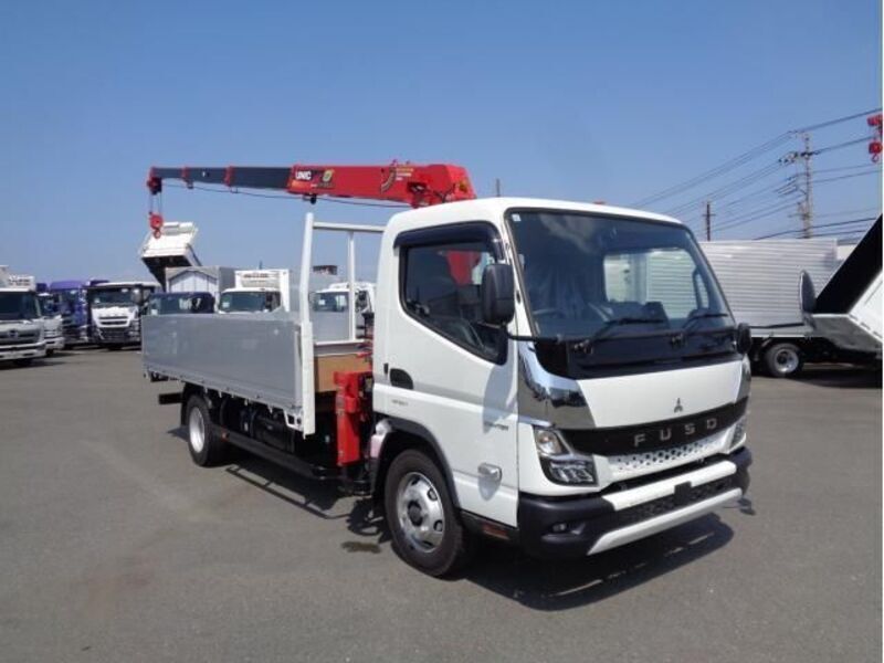 MITSUBISHI CANTER