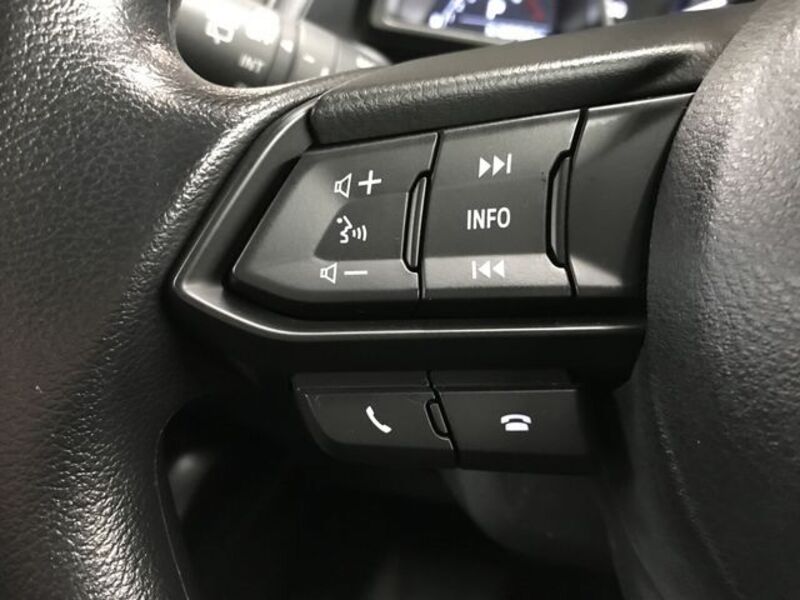 MAZDA2