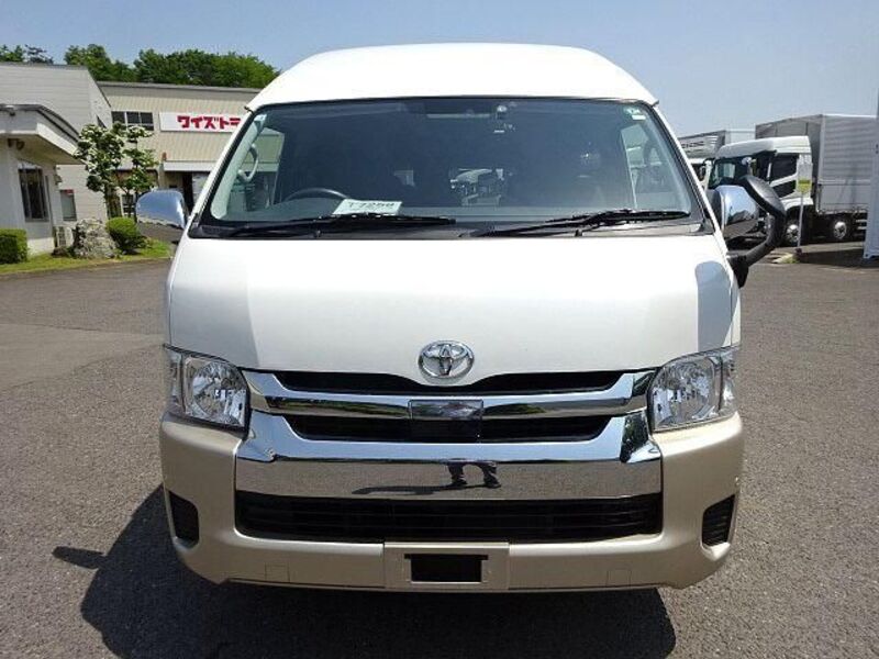 HIACE