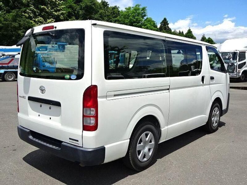 HIACE