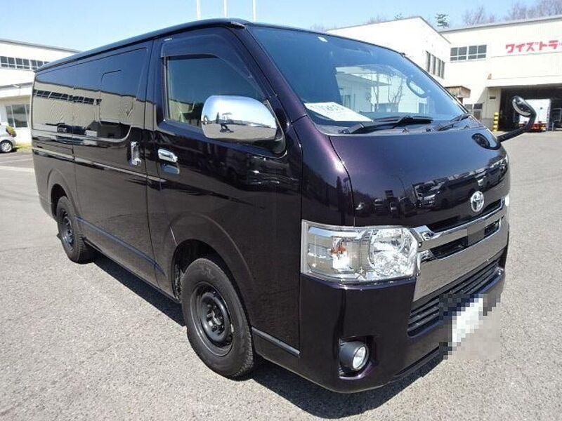 HIACE