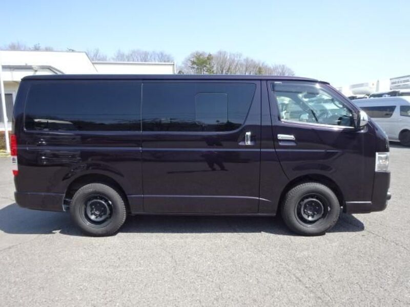 HIACE