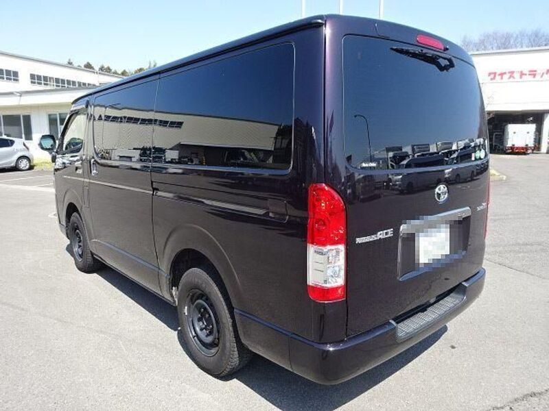 HIACE