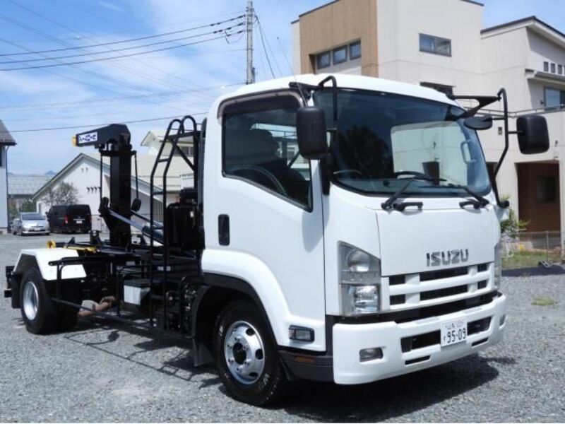 ISUZU FORWARD