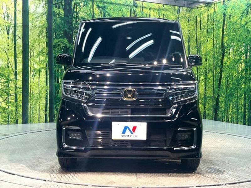 N BOX