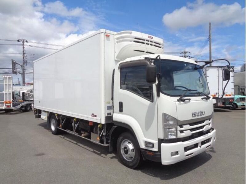 ISUZU FORWARD