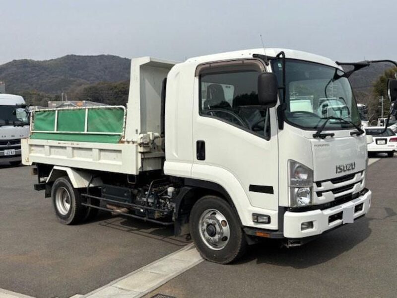 ISUZU FORWARD