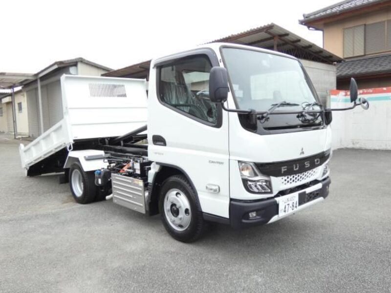 MITSUBISHI CANTER