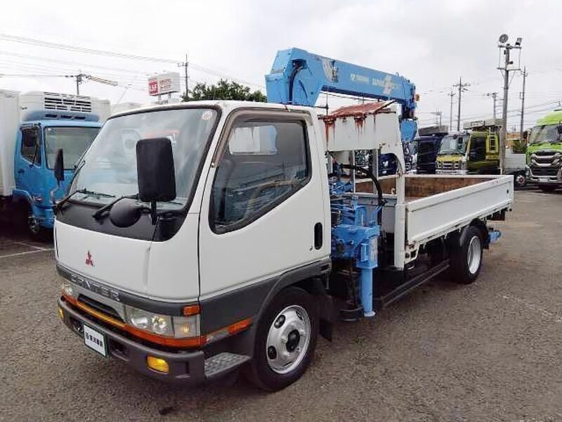 MITSUBISHI CANTER