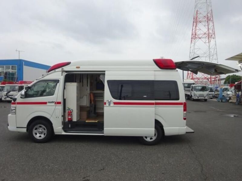 HIACE
