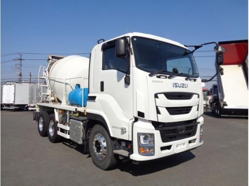 GIGA-0