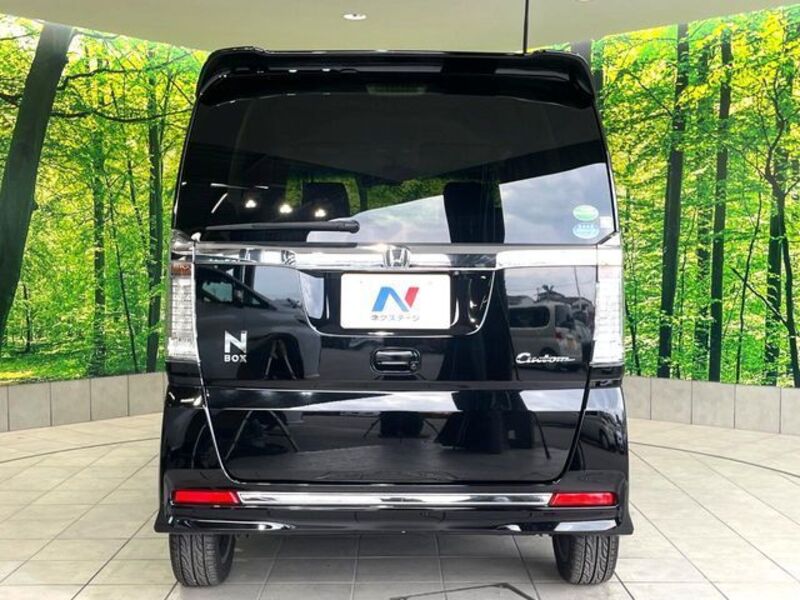 N BOX CUSTOM