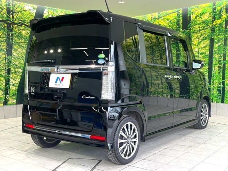 N BOX CUSTOM