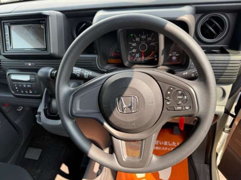 N-VAN