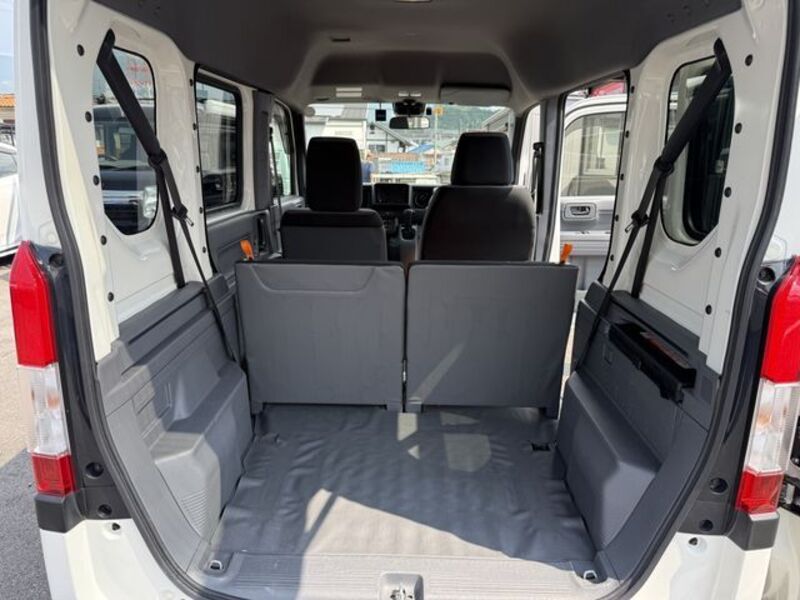 N-VAN