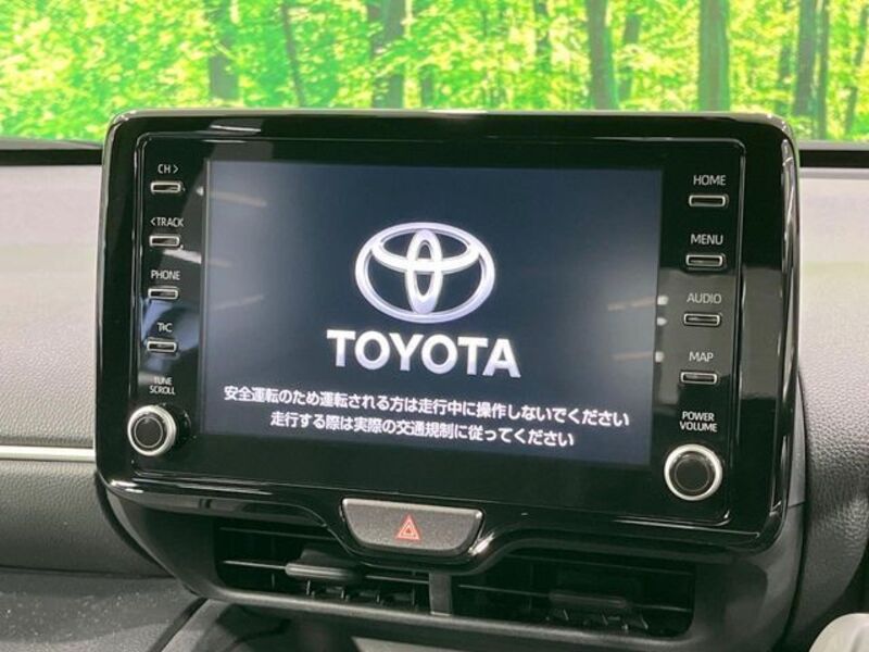 YARIS CROSS