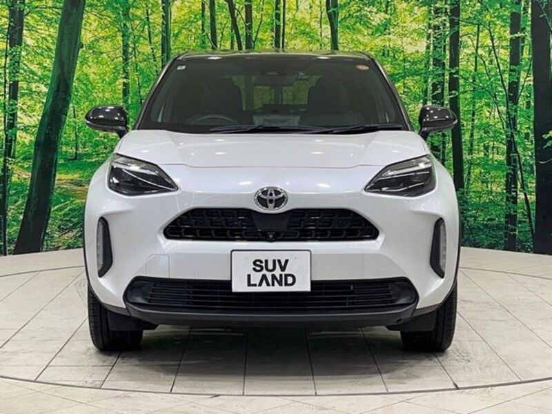 YARIS CROSS