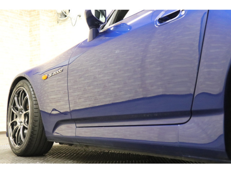 S2000