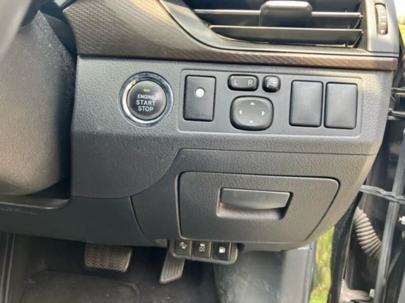 AVENSIS WAGON