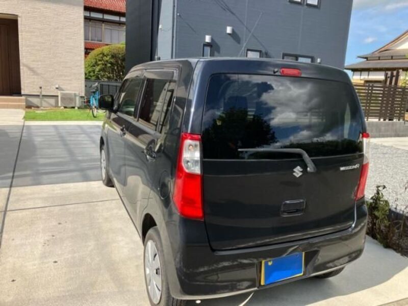 WAGON R