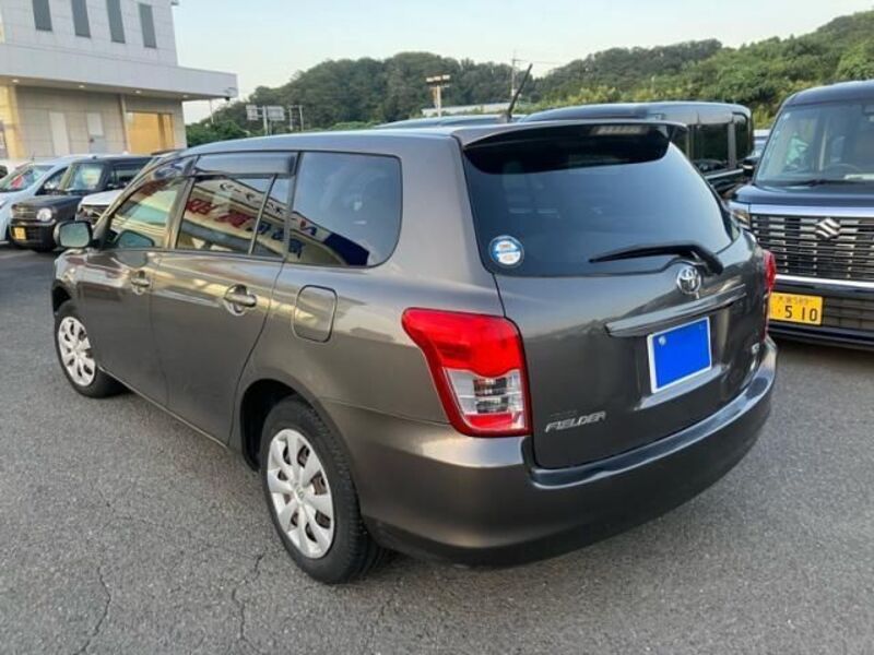 COROLLA FIELDER