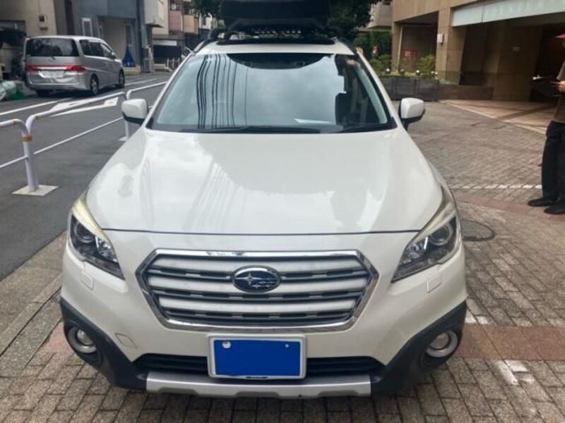 LEGACY OUTBACK-0