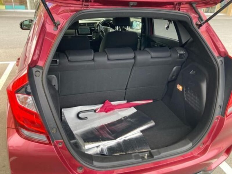 FIT HYBRID