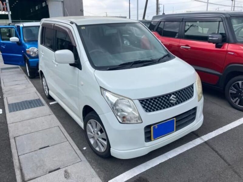 WAGON R