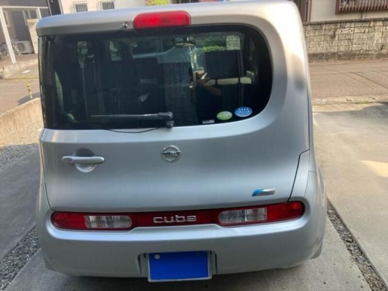 CUBE