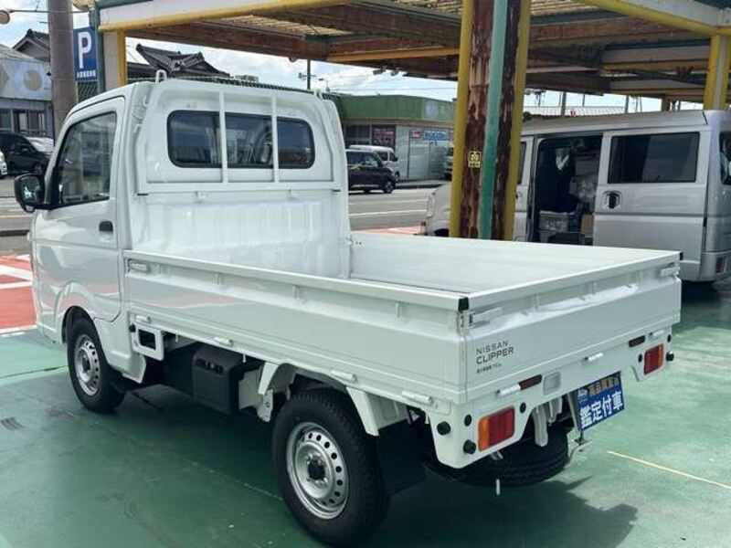 CLIPPER TRUCK