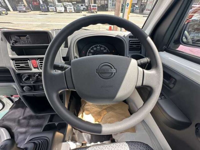 CLIPPER TRUCK
