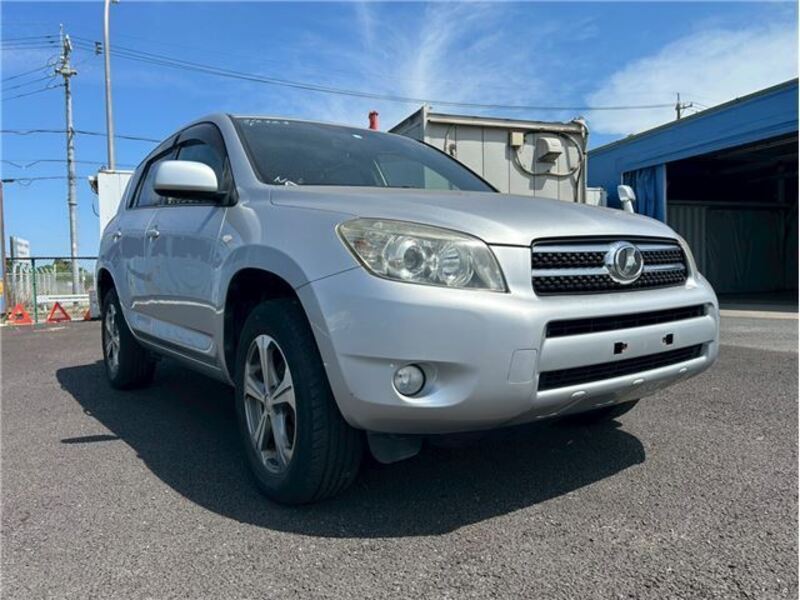 RAV4