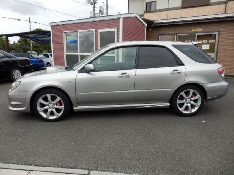 IMPREZA SPORTSWAGON