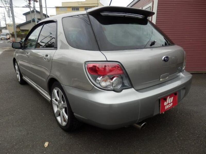 IMPREZA SPORTSWAGON