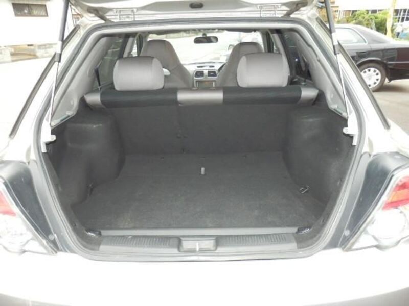 IMPREZA SPORTSWAGON