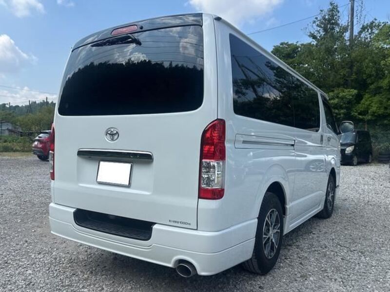 HIACE