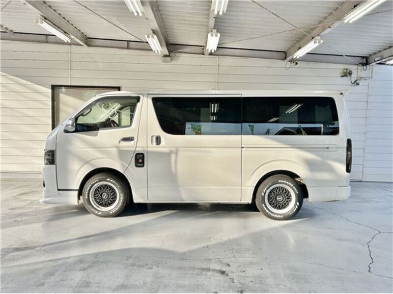 HIACE