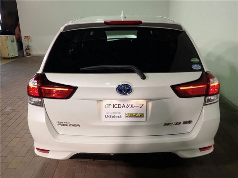 COROLLA FIELDER