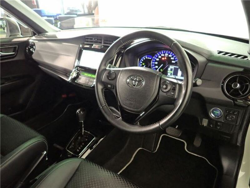 COROLLA FIELDER