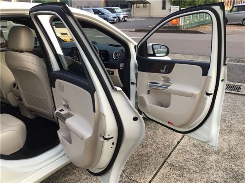 B-CLASS