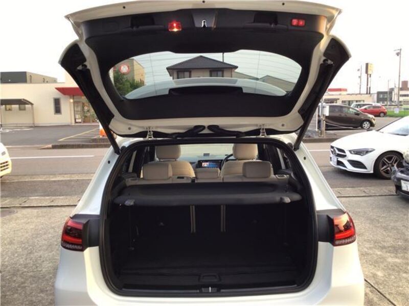 B-CLASS