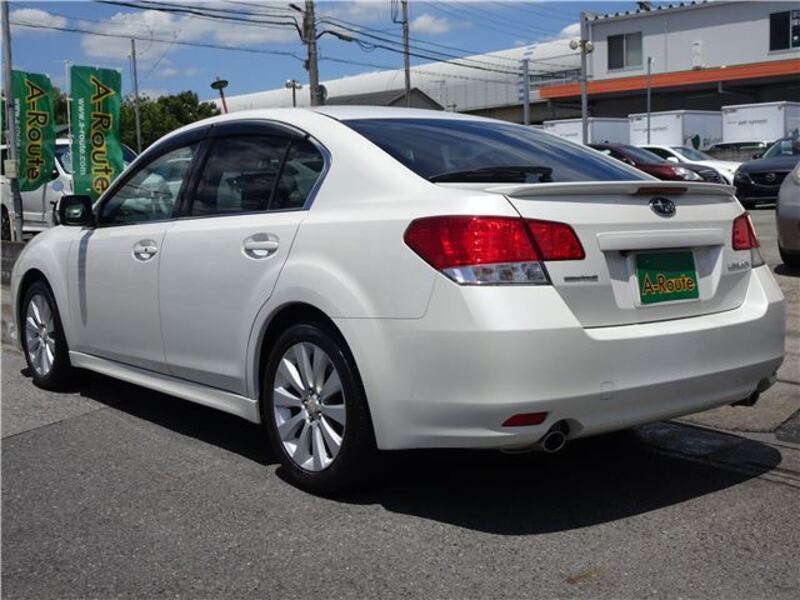 LEGACY B4