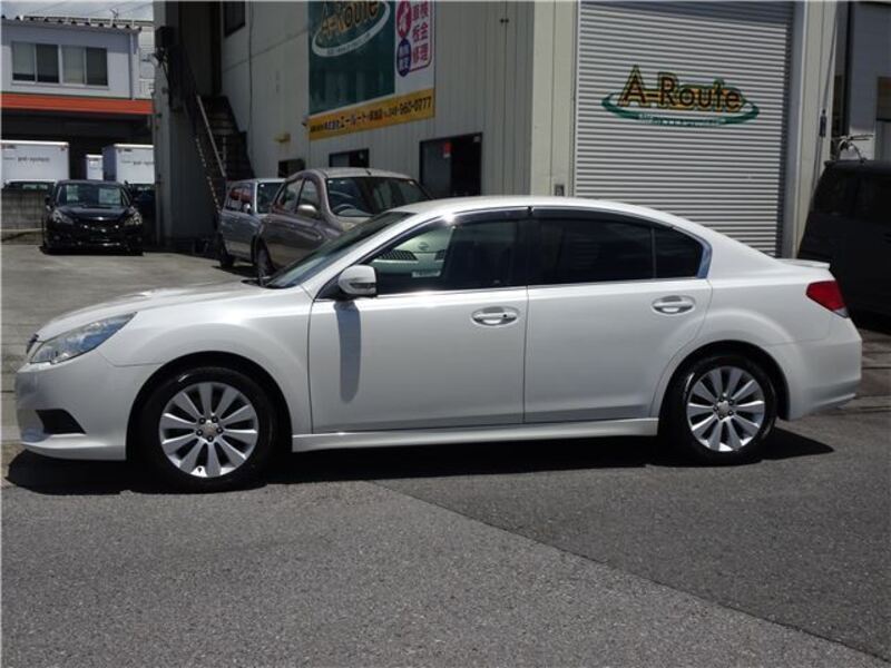 LEGACY B4